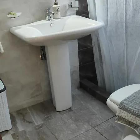 Dagos Apartment *