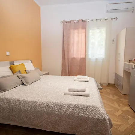Dagos Apartman Dhërmi
